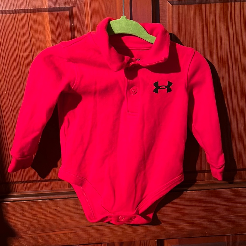 Under Armour Long Sleeved Collared shirt/bodysuit with snapped bottom